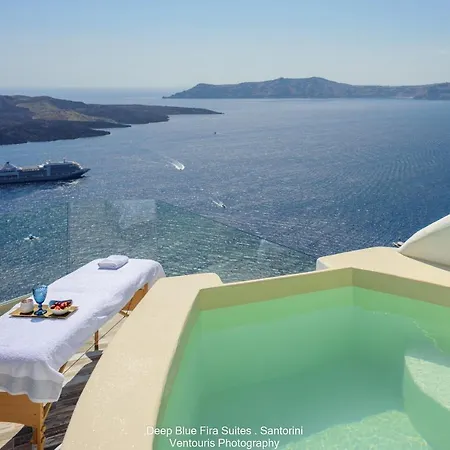 Villa Deep Blue Fira (Santorini)