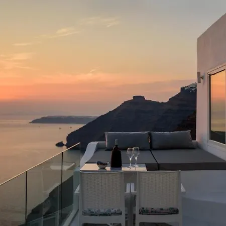 Deep Blue Villa *