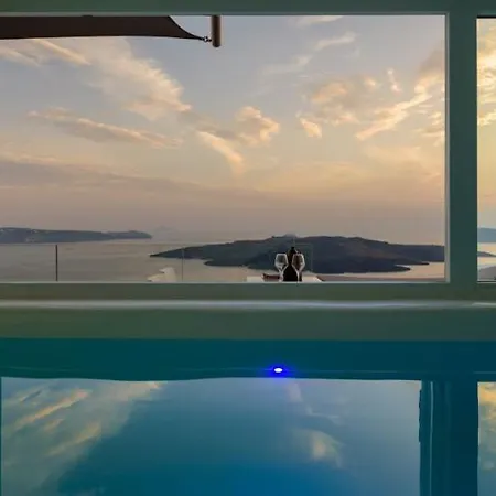 Deep Blue Villa *