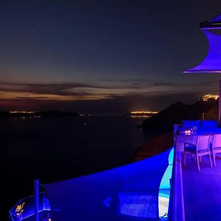 Deep Blue Villa Fira (Santorini)
